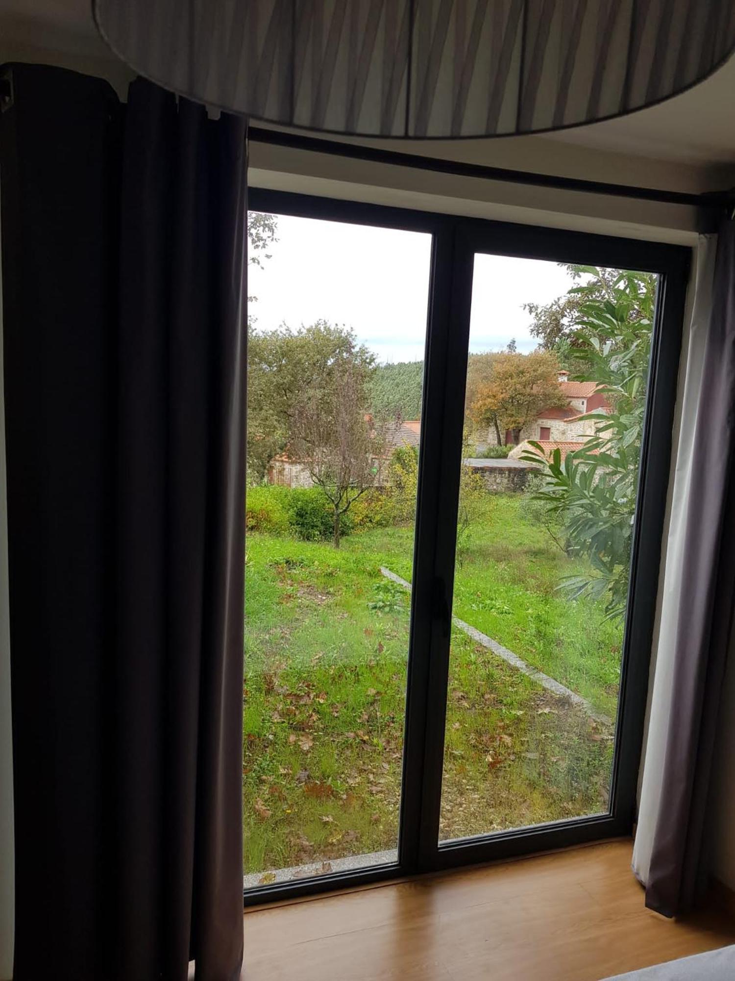 Trebid'Ouro Villa Vale de Cambra Szoba fotó